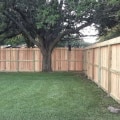 The Benefits Of Hiring A General Contractor For Your League City Fence Installation